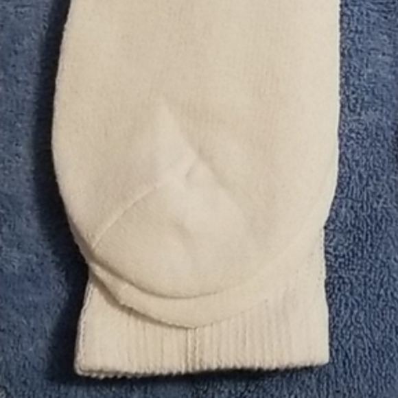 NEW 4 Pair Men's Diabetic Comfort Crew Socks - Picture 7 of 12